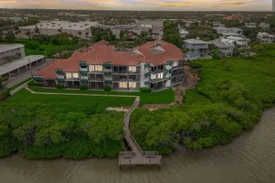 200 Waterway Road #209 1
