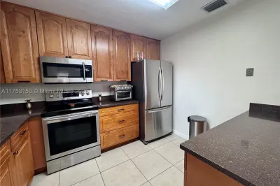 342 NW 65th Ter 1