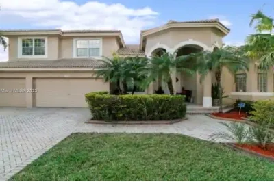 1860 NW 168th Ave 1