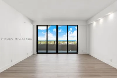 251 Crandon Blvd #904 1