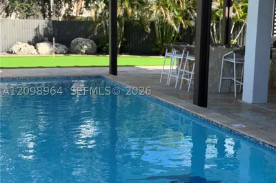 15411 SW 36th Ter 1
