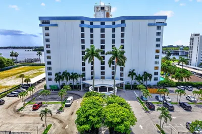 3800 WASHINGTON Road #708 1