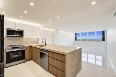 1400 S Ocean Dr #1205 1