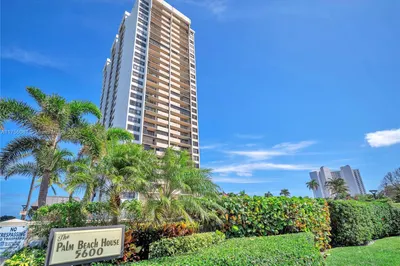 5600 N Flagler Dr #304 1
