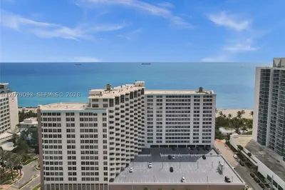 2899 Collins Ave #544 1