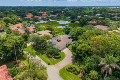 1515 NW Sawgrass Way 1