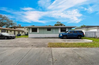 5300 NW 25th Ave 1