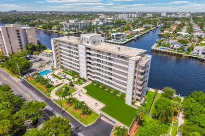 201 N Riverside Drive #802 1