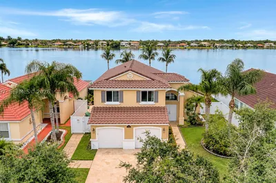 19156 NW 24th Ct 1