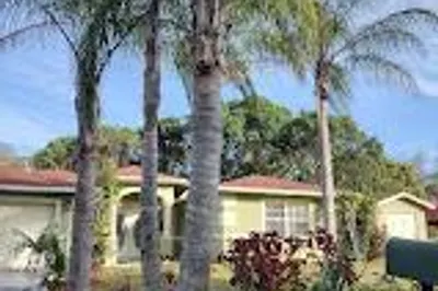 318 N 24th Street 1