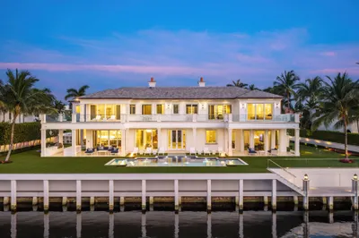 215 W Key Palm Road 1