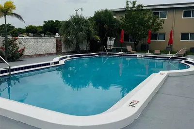 3300 10 Terrace #54 1