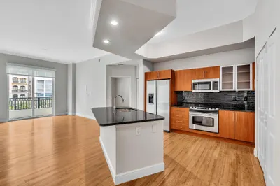 600 S Dixie Highway #439 1