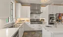 685 Harbor Ln Photo