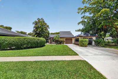5155 Pine Drive 1