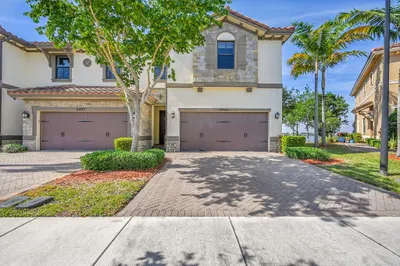8459 Lakeview Trail 1