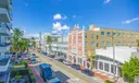 727 Collins Ave Photo