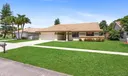 5809 Sun Pointe Circle Photo