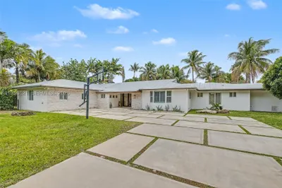 8600 SW 162nd St 1