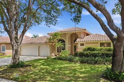 9851 NW 49th Place 1