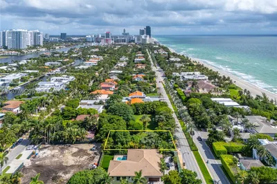 325 Ocean Blvd 1
