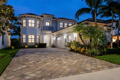 9889 Bozzano Drive 1