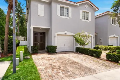 6720 Cypress Walk Terrace 1