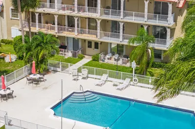 495 SE 8th Street #242 1