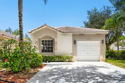 5855 Eagle Cay Ter 1