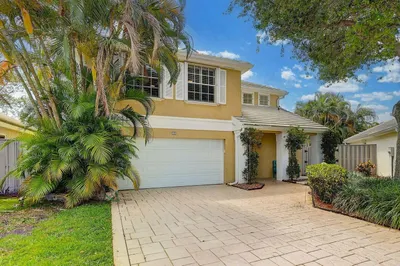 11 Commanders Drive 1