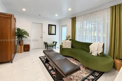 El Portal Residential 1