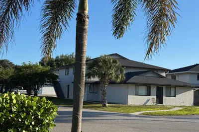 904 E Tiffany Drive #1 1
