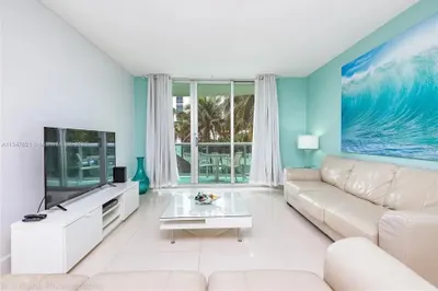3901 S Ocean Drive #2H 1