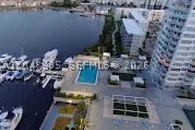 18041 Biscayne Blvd #1203 1