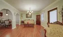 720 E 8th Ln Photo