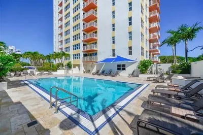 3000 E SUNRISE Boulevard #17F 1