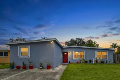 754 Hibiscus Drive 1
