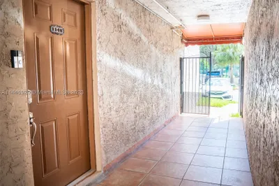 5199 NW 7th St #114 1