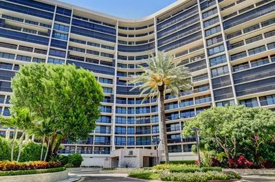 4740 S Ocean Boulevard #808 1