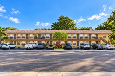 1150 NE 17th Court 1