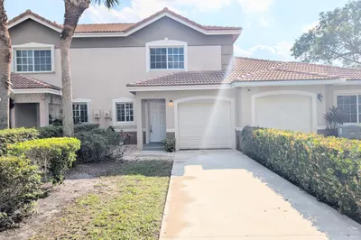 6716 Old Farm Trail 1