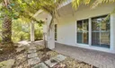 818 Spinnaker Drive E Photo