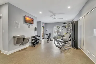 708 EXECUTIVE CENTER Drive #210 1