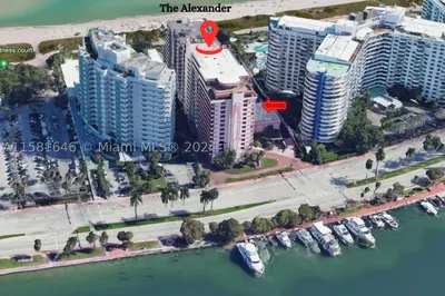 5225 Collins Ave #1521 1