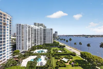 1801 S Flagler Drive #1104 1