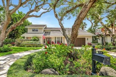 840 SW 22nd Street 1