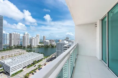 950 Brickell Bay Dr #2208 1