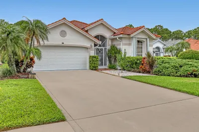 6995 SE Cutler Trail 1