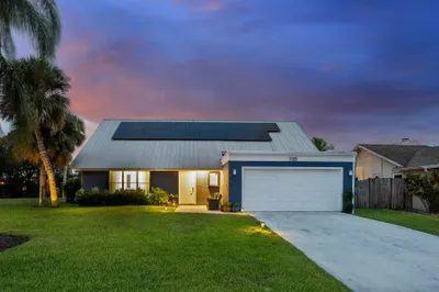 1133 Rainwood Circle 1