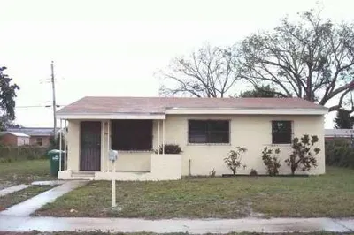 2821 NW 171st Street 1